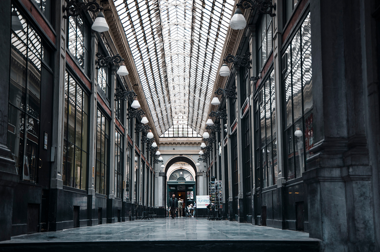 Que voir à Bruxelles le _temps d'une journée ?_A PAS DE DINO_Les galeries Royales Saint Hubert​