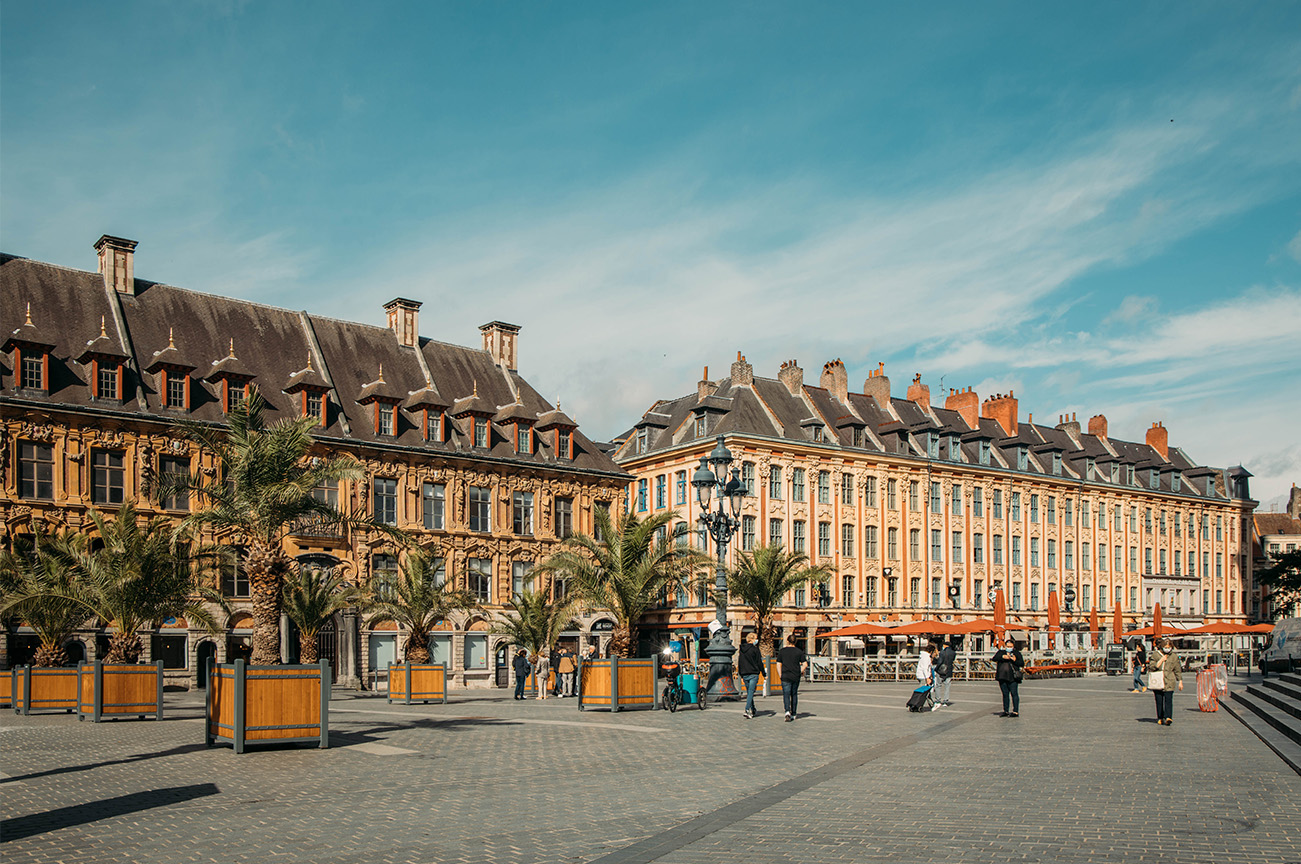 Visiter Lille à pieds le temps d’un week-end : les incontournables​_Place du Théâtre
