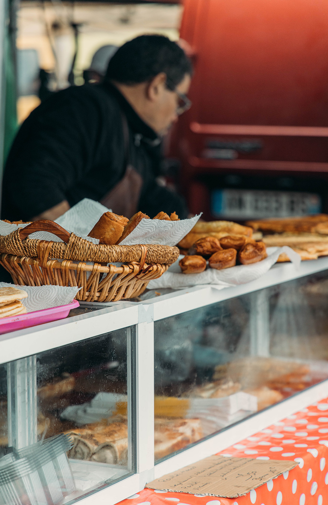Visiter Lille à pieds le temps d’un week-end : les incontournables​_Wazemmes, son marché et ses Halles 1
