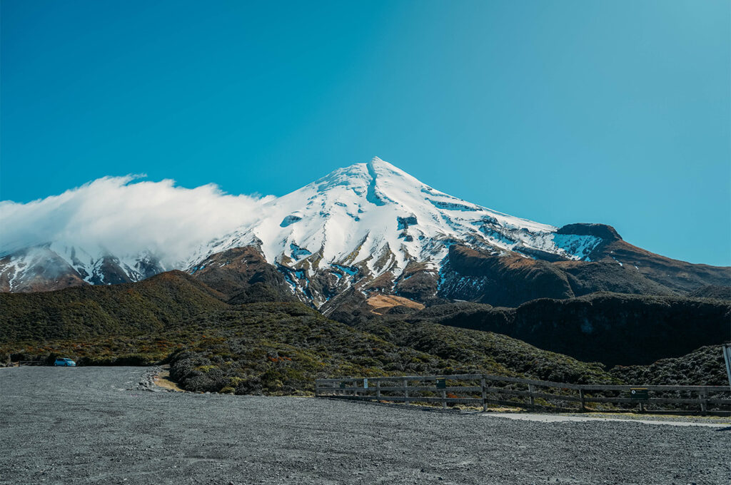 MONT TARANAKI 