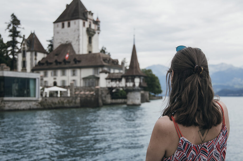 Week-end au lac de Thoune : les incontournables__Oberhofen_Le château Stifung Schloss Oberhofen VUE