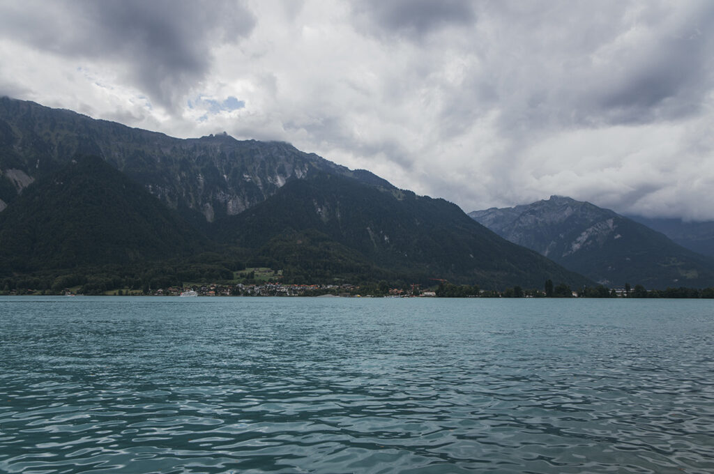 Week-end au lac de Thoune : les incontournables_Suivre une randonnée et se laisser émerveiller_vue