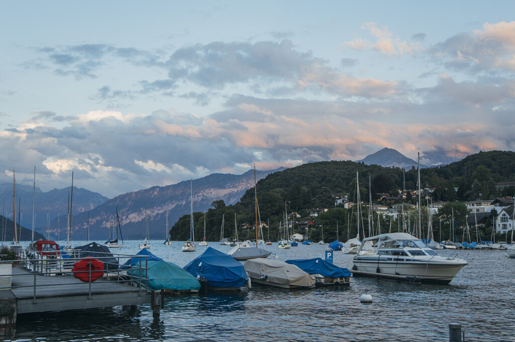 Week-end au lac de Thoune : les incontournables_SPIEZ_Un petit tour au port