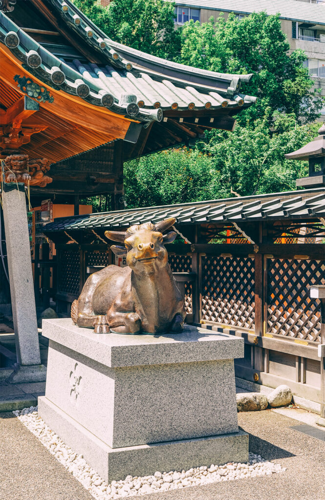 QUE FAIRE DANS LE QUARTIER DE UENO_Découvrir les temples et sanctuaires_Yushima Tenman-gū 3