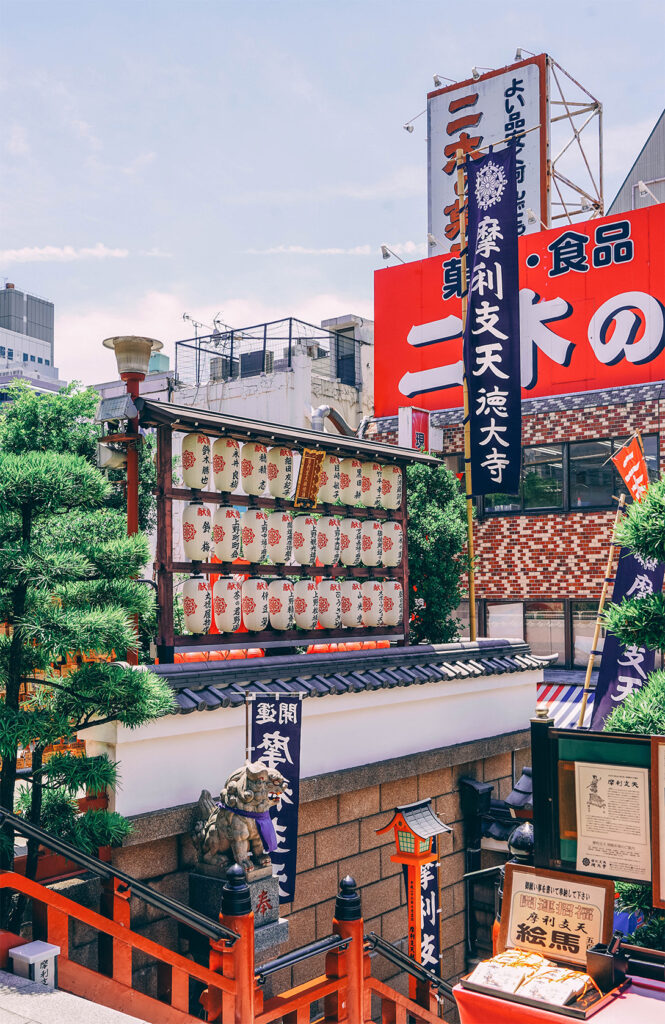 QUE FAIRE DANS LE QUARTIER DE UENO_Tokudaiji Temple, perdu au milieu d'un marché 3