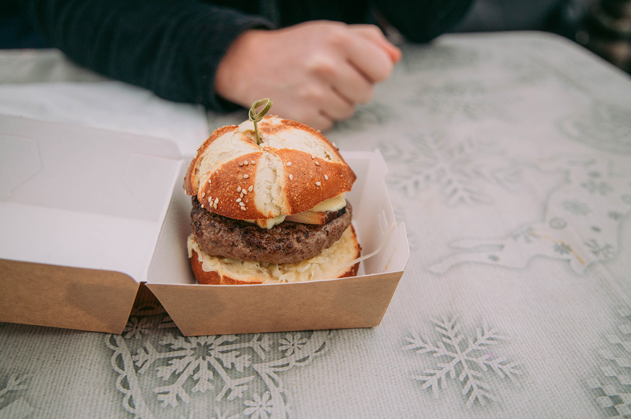 Colmar a noel que voir_Les marchés de noël de Colmar_Le marché gourmand 1