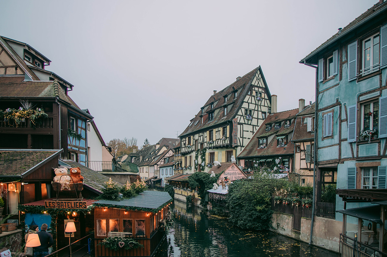 Colmar a noel que voir_Les marchés de noël de Colmar_Le marché de noël de la petite Venise (ou le marché des enfants) 2