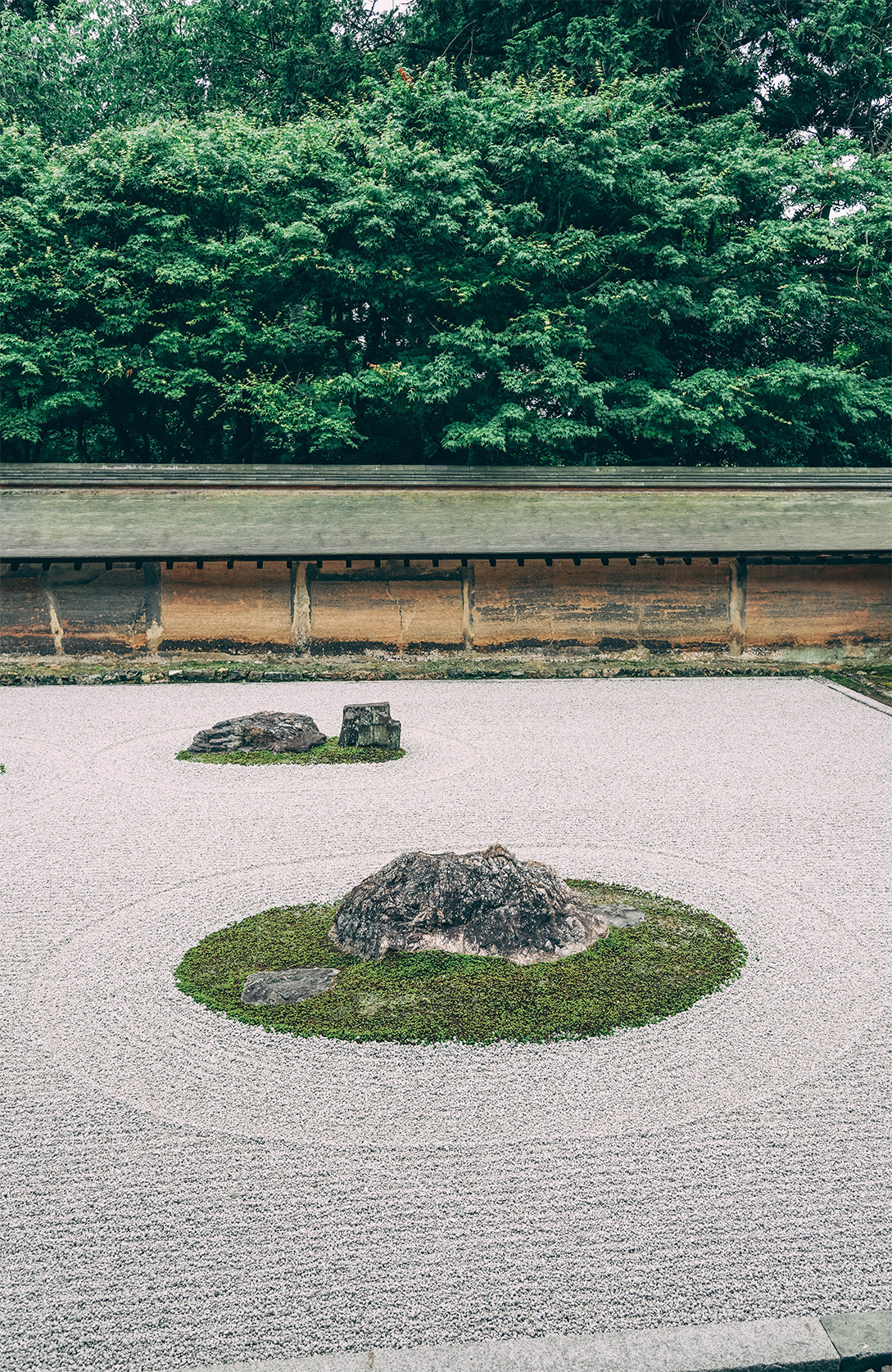 QUE FAIRE DANS LE NORD DE KYOTO_Vernir se détendre au Ryôan-ji 1