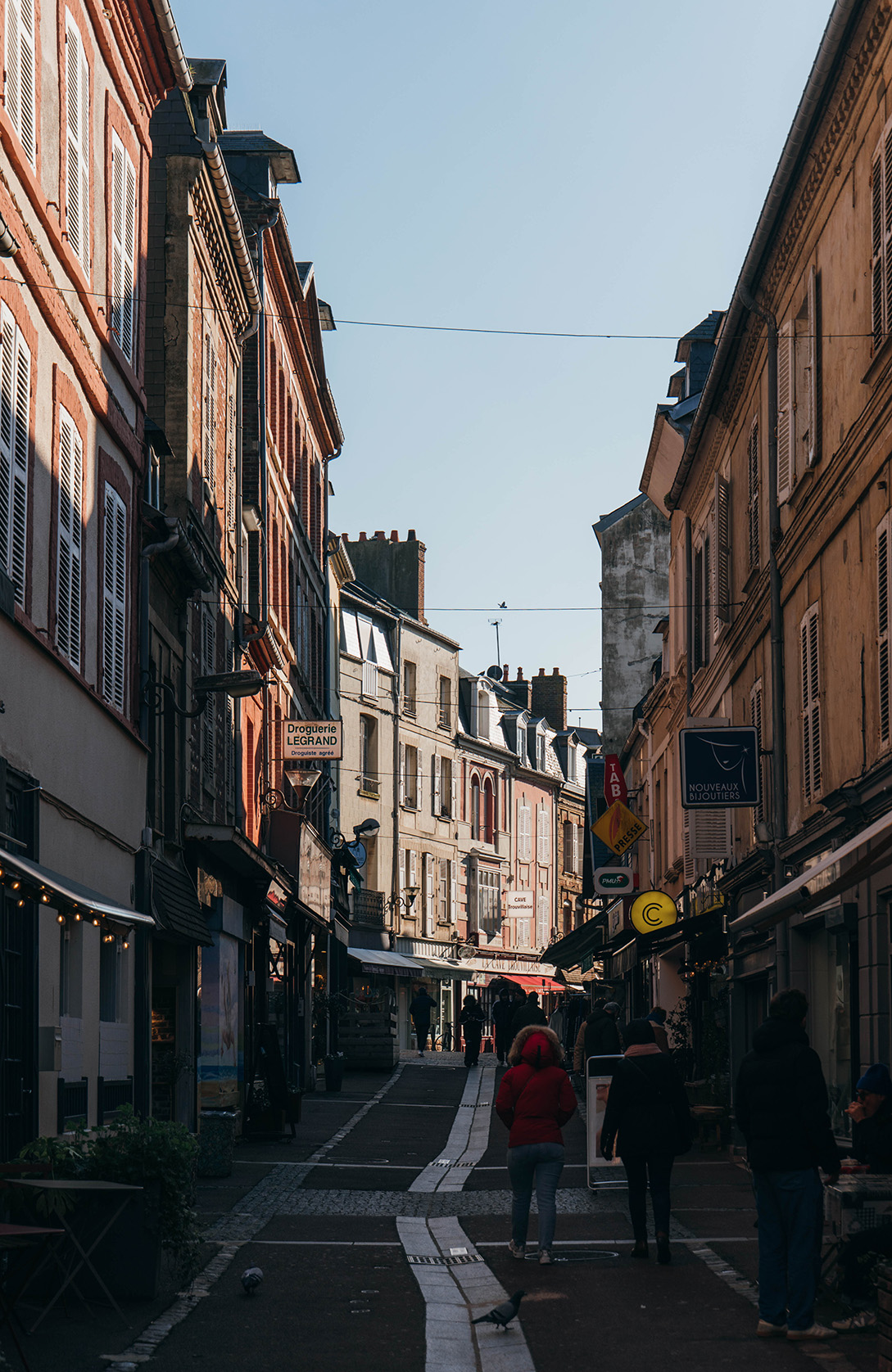 TROUVILLE_LE CENTRE_A PAS DE DINO_UN WEEK END A DEAUVILLE ET TROUVILLE 3