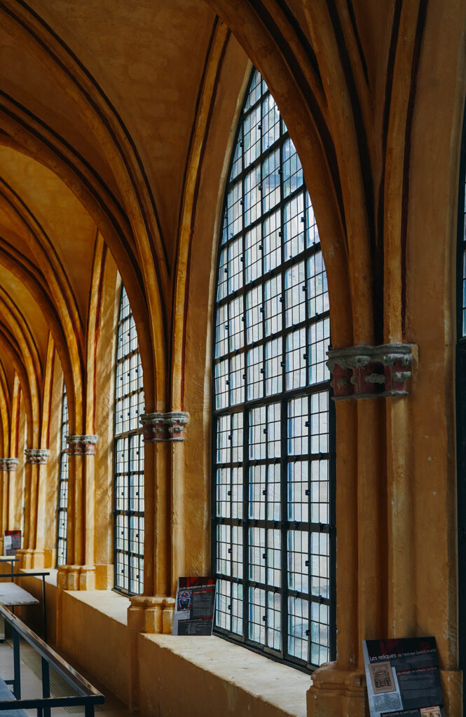Visiter Compiègne en 1 jour_Le cloître de l'abbaye Saint-Corneille_1