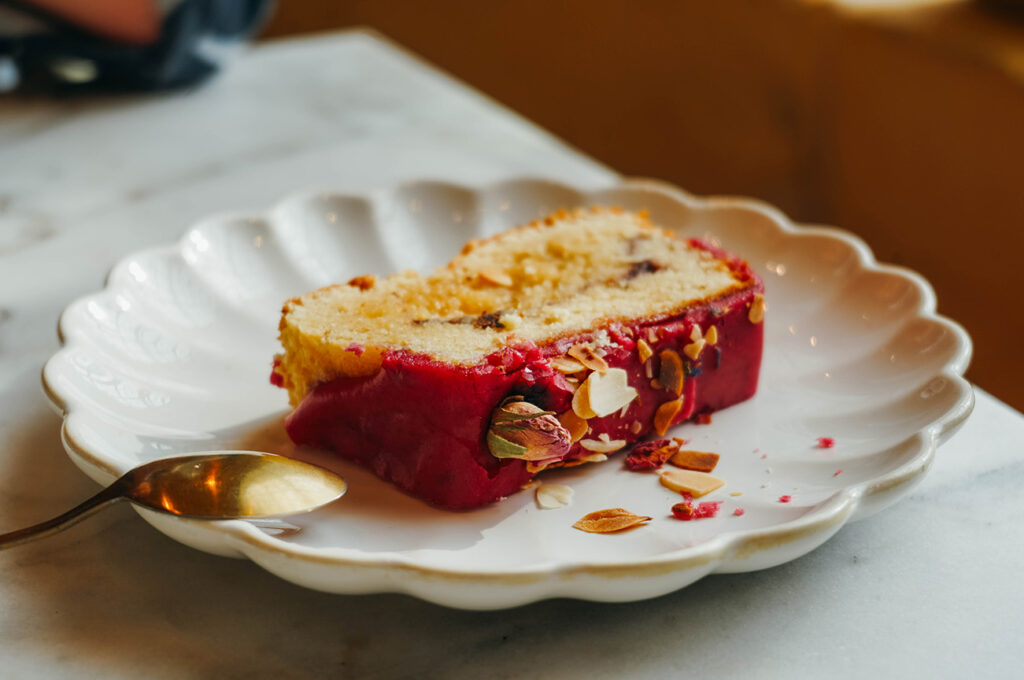 Visiter Compiègne en 1 jour_Un thé chez Nougatine, au cloître