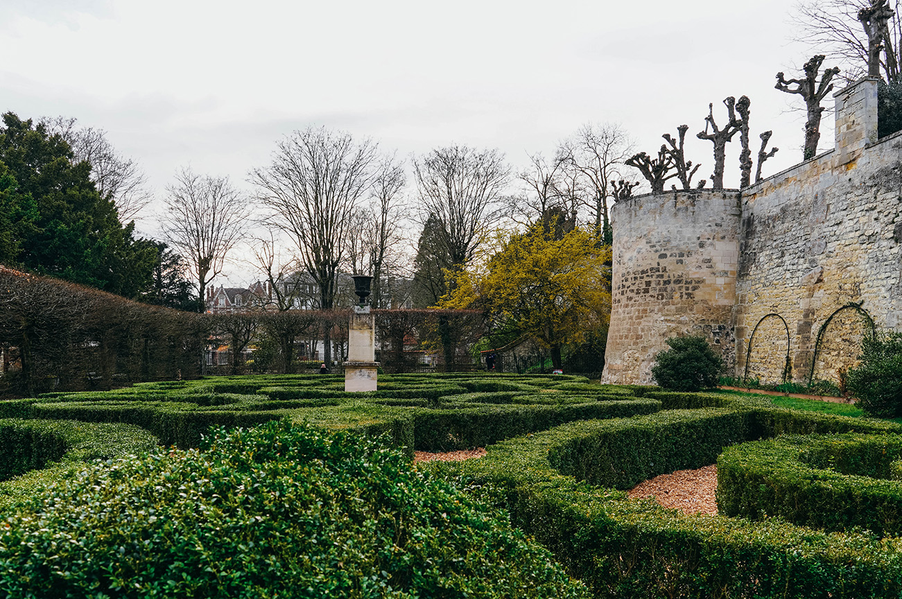 Visiter Compiègne en 1 jour__Le jardin des remparts