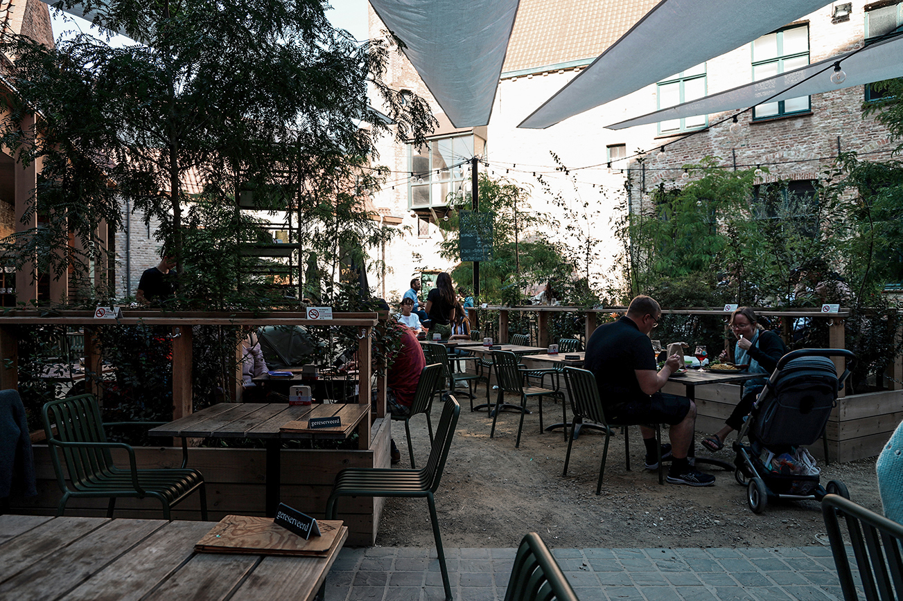 Week-end à Bruges : que faire en 3 jours ?_Ou manger à Bruges_De Republiek ​_A PAS DE DINO