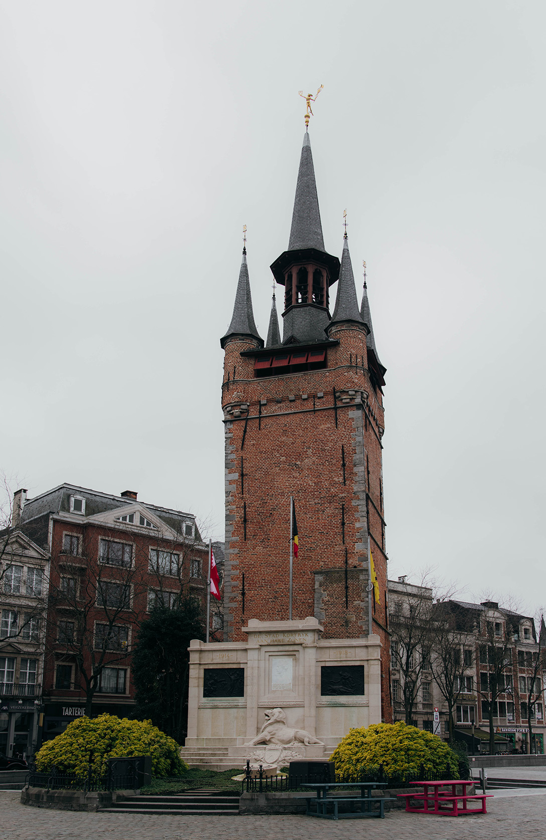 Courtrai en un jour, les incontournables​_Déambuler dans le centre-ville de Courtrai et la Grand-Place_A PAS DE DINO_3