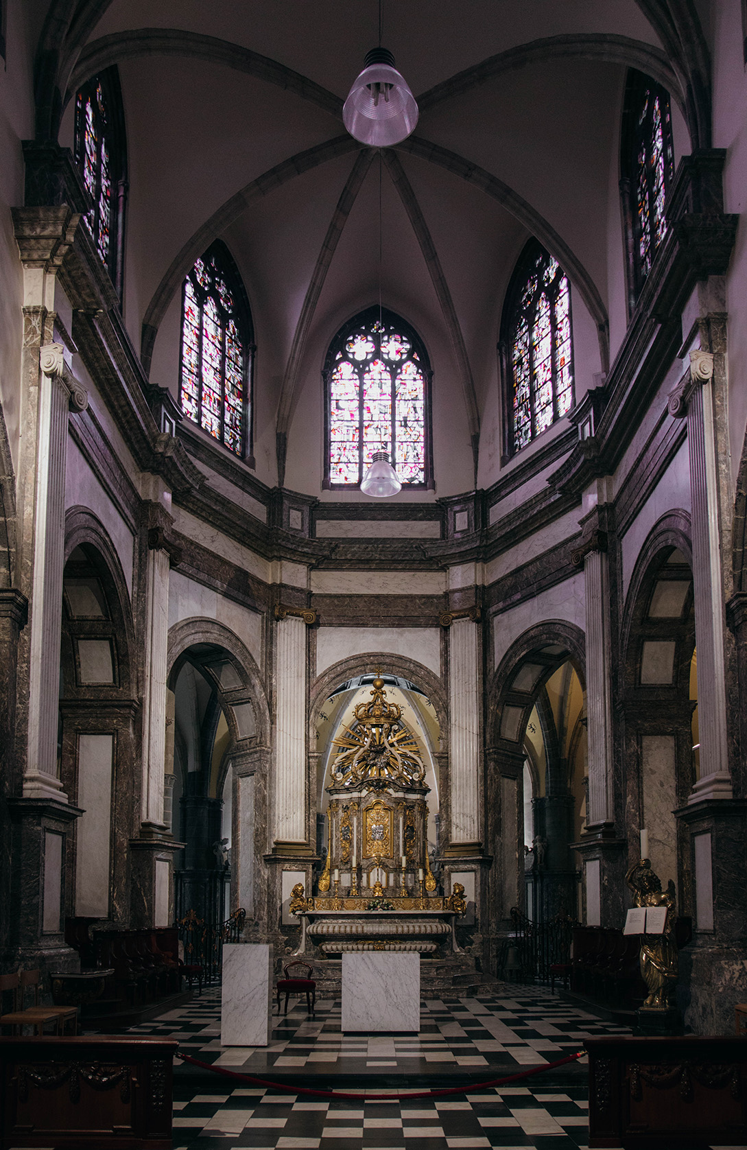 Courtrai en un jour, les incontournables​_L’église Notre-Dame et sa Chapelle des Comtes_A PAS DE DINO_3