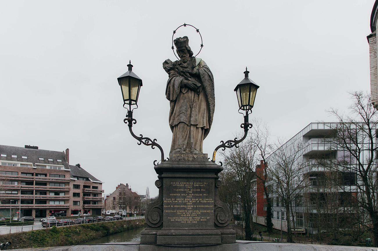 Courtrai en un jour, les incontournables​_Longer la Lys et admirer les Tours du Broel​_A PAS DE DINO_2