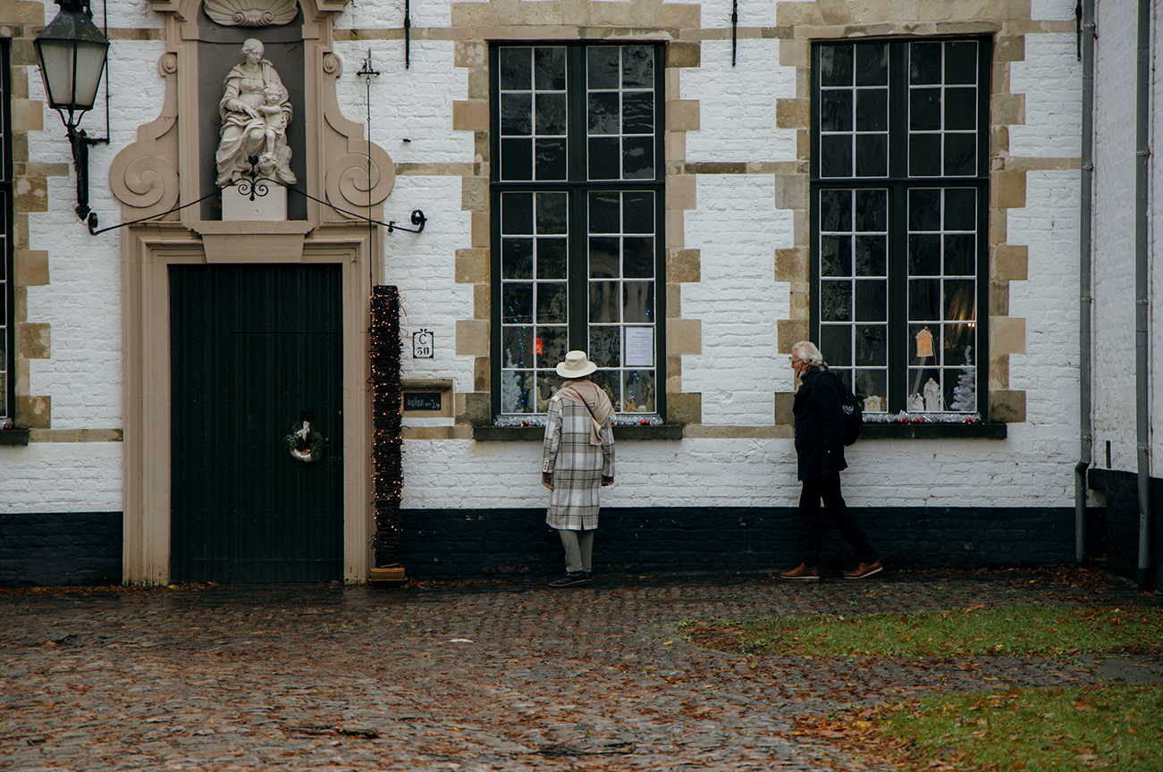 Une journée de Noël à Bruges_Flâner des les béguinages de Bruges​_A PAS DE DINO_1